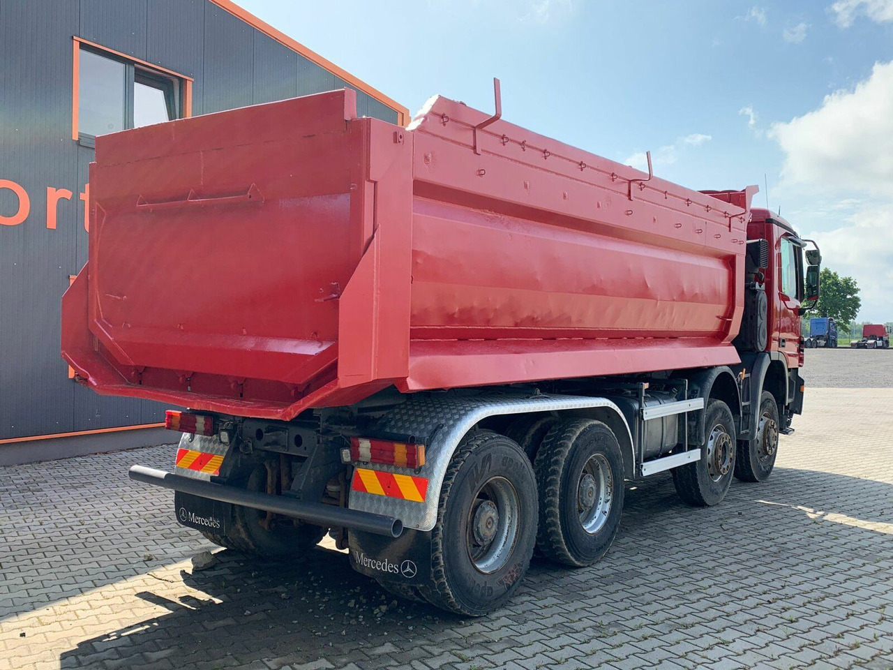 Mercedes-Benz ACTROS 4141 EURO4 8x8 Muldenkipper - Самоскид вантажівка: фото 5 Mercedes-Benz ACTROS 4141 EURO4 8x8 Muldenkipper - Самоскид вантажівка: фото 5