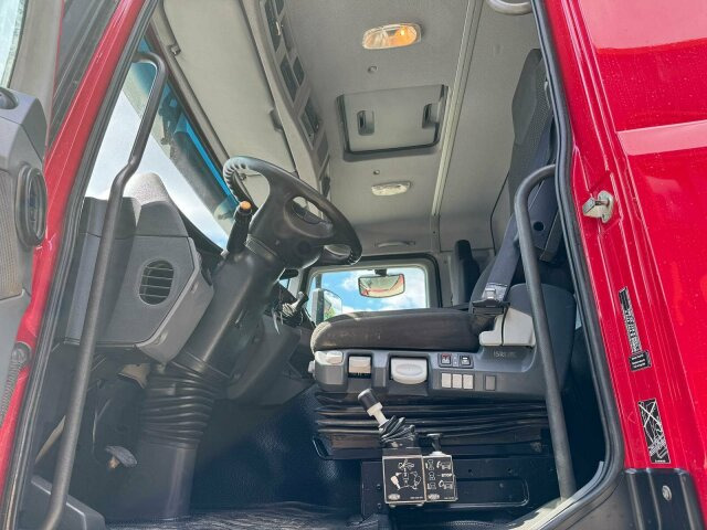 Mercedes-Benz ACTROS 4144 8x6 EURO5 Kipper mit Bordmatik - Самоскид вантажівка: фото 5 Mercedes-Benz ACTROS 4144 8x6 EURO5 Kipper mit Bordmatik - Самоскид вантажівка: фото 5