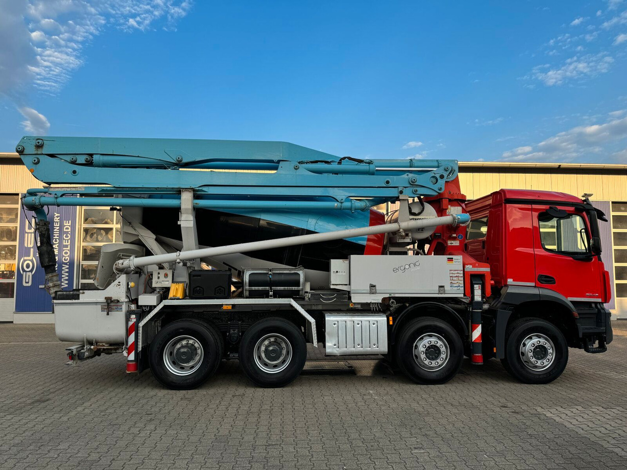 Mercedes-Benz AROCS 3243 8x4 Euro 6 Pumi Putzmeister TMM 24-3 - Автобетонозмішувач: фото 4 Mercedes-Benz AROCS 3243 8x4 Euro 6 Pumi Putzmeister TMM 24-3 - Автобетонозмішувач: фото 4