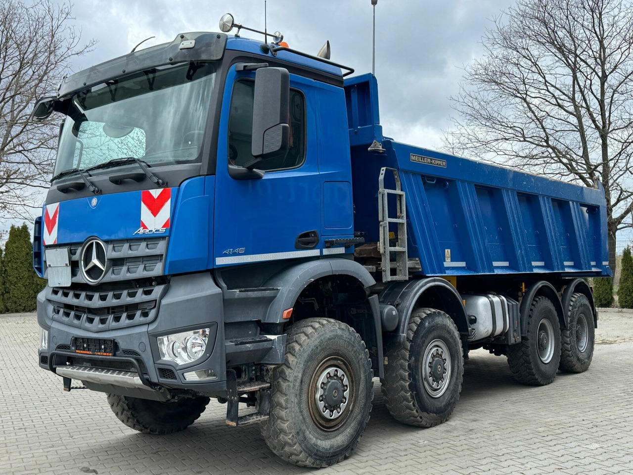Mercedes-Benz AROCS 4145 8x8 EURO6 Muldenkipper TOP! - Самоскид вантажівка: фото 2 Mercedes-Benz AROCS 4145 8x8 EURO6 Muldenkipper TOP! - Самоскид вантажівка: фото 2