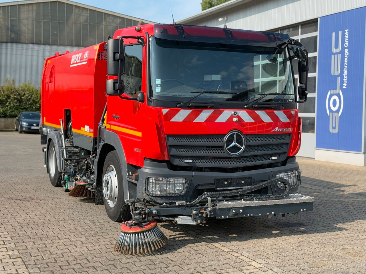 Mercedes-Benz Atego 1324 4x2 Kehrmaschine BROCK HD Anlage - Підмітально-прибиральна машина: фото 1 Mercedes-Benz Atego 1324 4x2 Kehrmaschine BROCK HD Anlage - Підмітально-прибиральна машина: фото 1