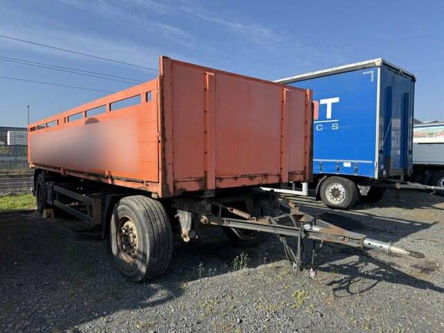 Schmitz Cargobull Gotha AFG 18 Baustoffanhänger 2 Achse - Бортовий причіп/ Платформа: фото 1 Schmitz Cargobull Gotha AFG 18 Baustoffanhänger 2 Achse - Бортовий причіп/ Платформа: фото 1
