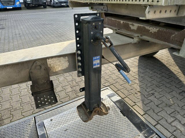 Schmitz Cargobull Gotha ZKD 18 Tandem Kipper Anhänger 2 Achse - Самоскид причіп: фото 4 Schmitz Cargobull Gotha ZKD 18 Tandem Kipper Anhänger 2 Achse - Самоскид причіп: фото 4