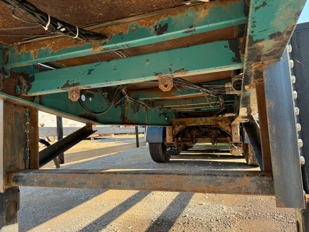 Schwarzmüller HS 3/E Langmaterial Holz 3 Achse 35.000 Kg - Бортовий напівпричіп/ Платформа: фото 5 Schwarzmüller HS 3/E Langmaterial Holz 3 Achse 35.000 Kg - Бортовий напівпричіп/ Платформа: фото 5