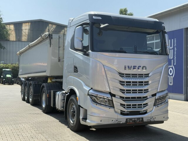 Iveco S-WAY 4x4H Zugmaschine Euro 6 *Kippauflieger - Тягач: фото 1 Iveco S-WAY 4x4H Zugmaschine Euro 6 *Kippauflieger - Тягач: фото 1