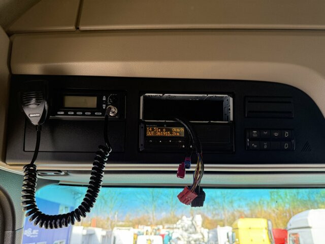 Mercedes-Benz ACTROS 1846 4x4 HAD Euro 6 Kipphydraulik - Тягач: фото 4 Mercedes-Benz ACTROS 1846 4x4 HAD Euro 6 Kipphydraulik - Тягач: фото 4