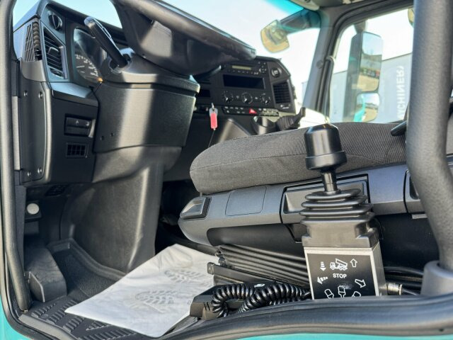 Mercedes-Benz Antos 2136 4x2 SZM Retarder Kipphyd. - Тягач: фото 2 Mercedes-Benz Antos 2136 4x2 SZM Retarder Kipphyd. - Тягач: фото 2