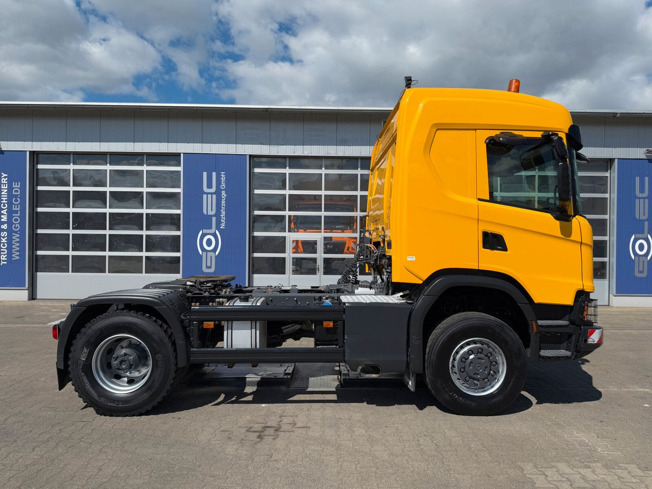 Scania G450 XT 4x4 Euro 6 SZM Kipphydraulik Blatt/ Luft - Тягач: фото 2 Scania G450 XT 4x4 Euro 6 SZM Kipphydraulik Blatt/ Luft - Тягач: фото 2