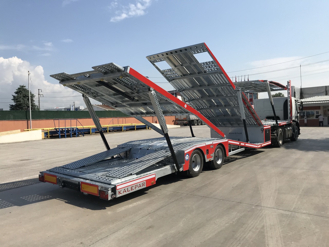 KALEPAR KLP 228V6-6 Loader Autotransporter - Автовоз напівпричіп: фото 3 KALEPAR KLP 228V6-6 Loader Autotransporter - Автовоз напівпричіп: фото 3