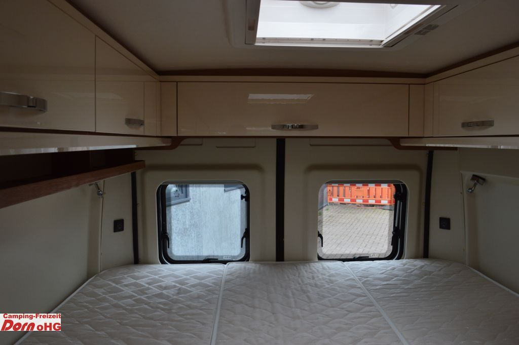 Кастенваген Hobby Vantana De Luxe K65 ET Anhängerkupplung: фото 12
