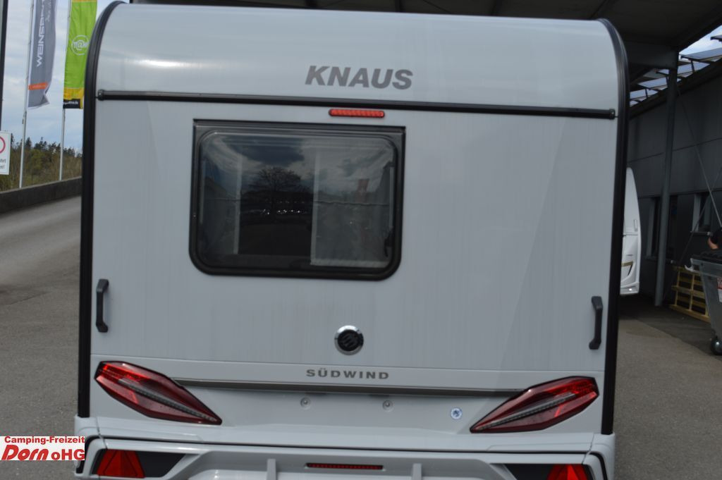 Knaus Südwind 500 UF 60 YEARS Alde Warmwasserheizung - Причіп дача: фото 3 Knaus Südwind 500 UF 60 YEARS Alde Warmwasserheizung - Причіп дача: фото 3