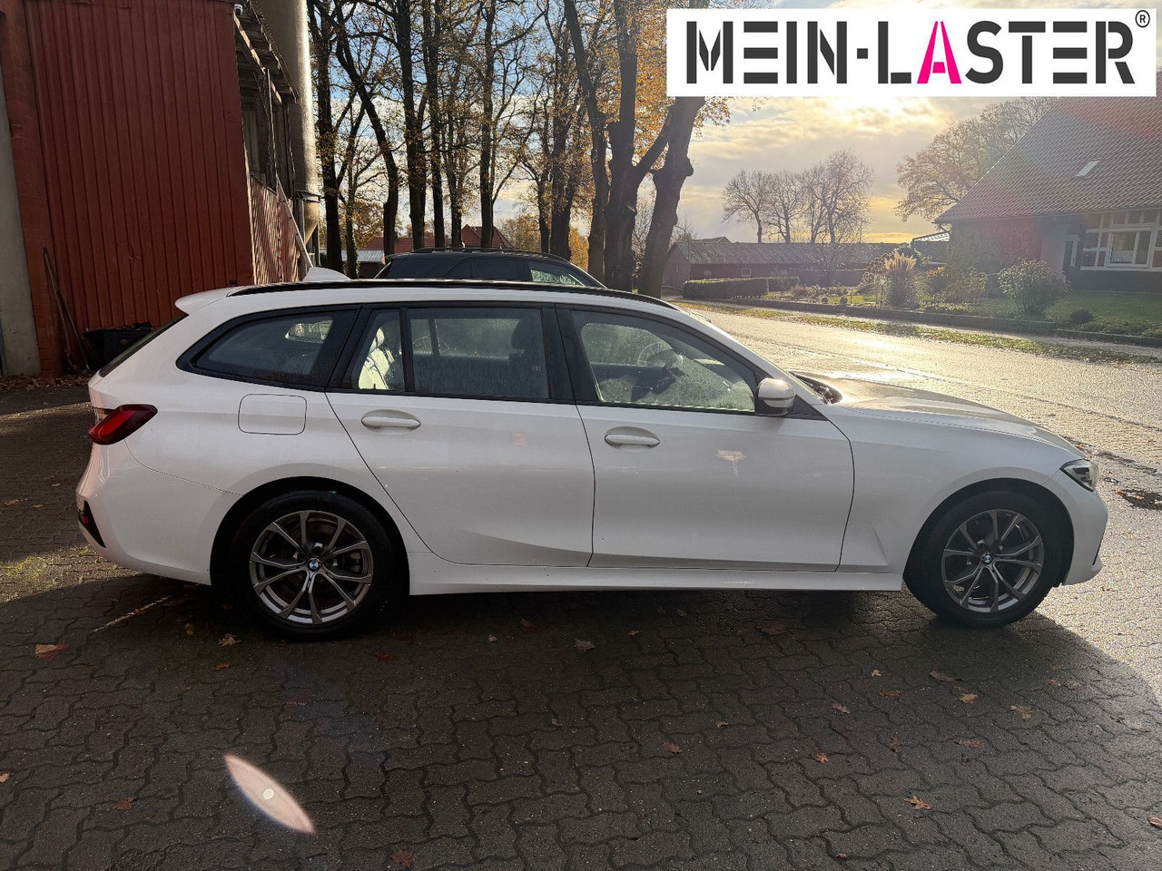 BMW 320 d xDrive touring Sport Line shadow AHK - Універсал: фото 4 BMW 320 d xDrive touring Sport Line shadow AHK - Універсал: фото 4