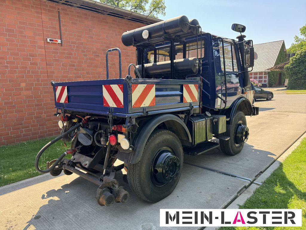Mercedes-Benz U 1600 Zweiweg ZW 100 AHK 600t nur 14.084 km - Вантажівка: фото 5 Mercedes-Benz U 1600 Zweiweg ZW 100 AHK 600t nur 14.084 km - Вантажівка: фото 5