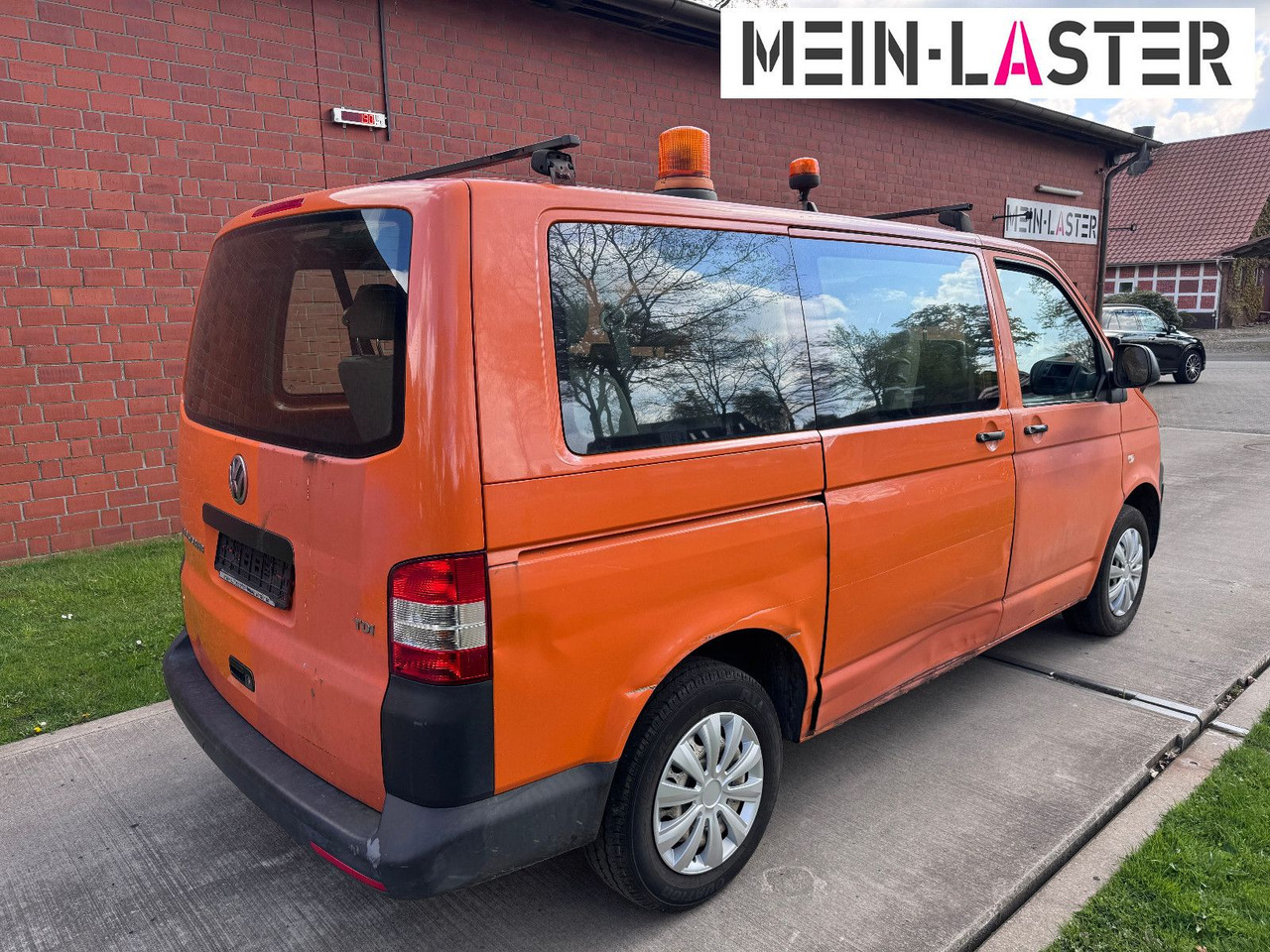 Volkswagen T5 2.0 tdi Bus 9 Sitzer - Пасажирський фургон: фото 5 Volkswagen T5 2.0 tdi Bus 9 Sitzer - Пасажирський фургон: фото 5