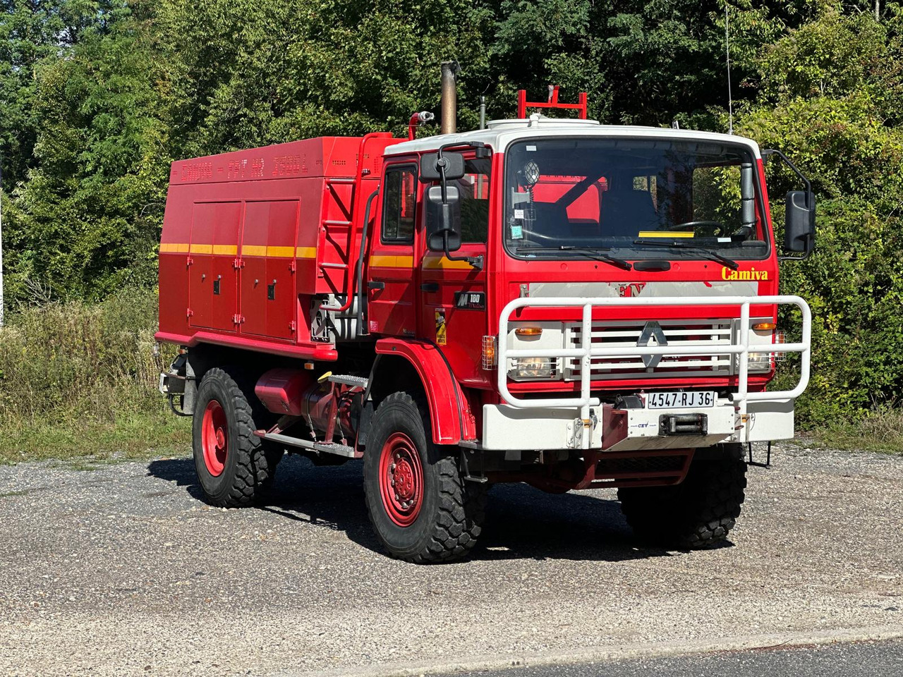 RENAULT M180 - Пожежна машина: фото 2 RENAULT M180 - Пожежна машина: фото 2