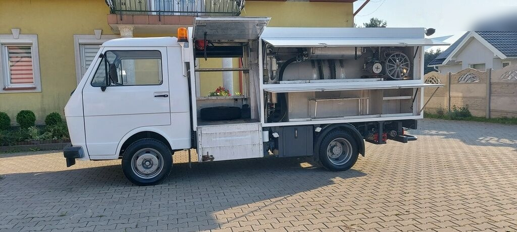 Volkswagen LT55 HOLZMANN Inox - Вантажівка цистерна: фото 2 Volkswagen LT55 HOLZMANN Inox - Вантажівка цистерна: фото 2