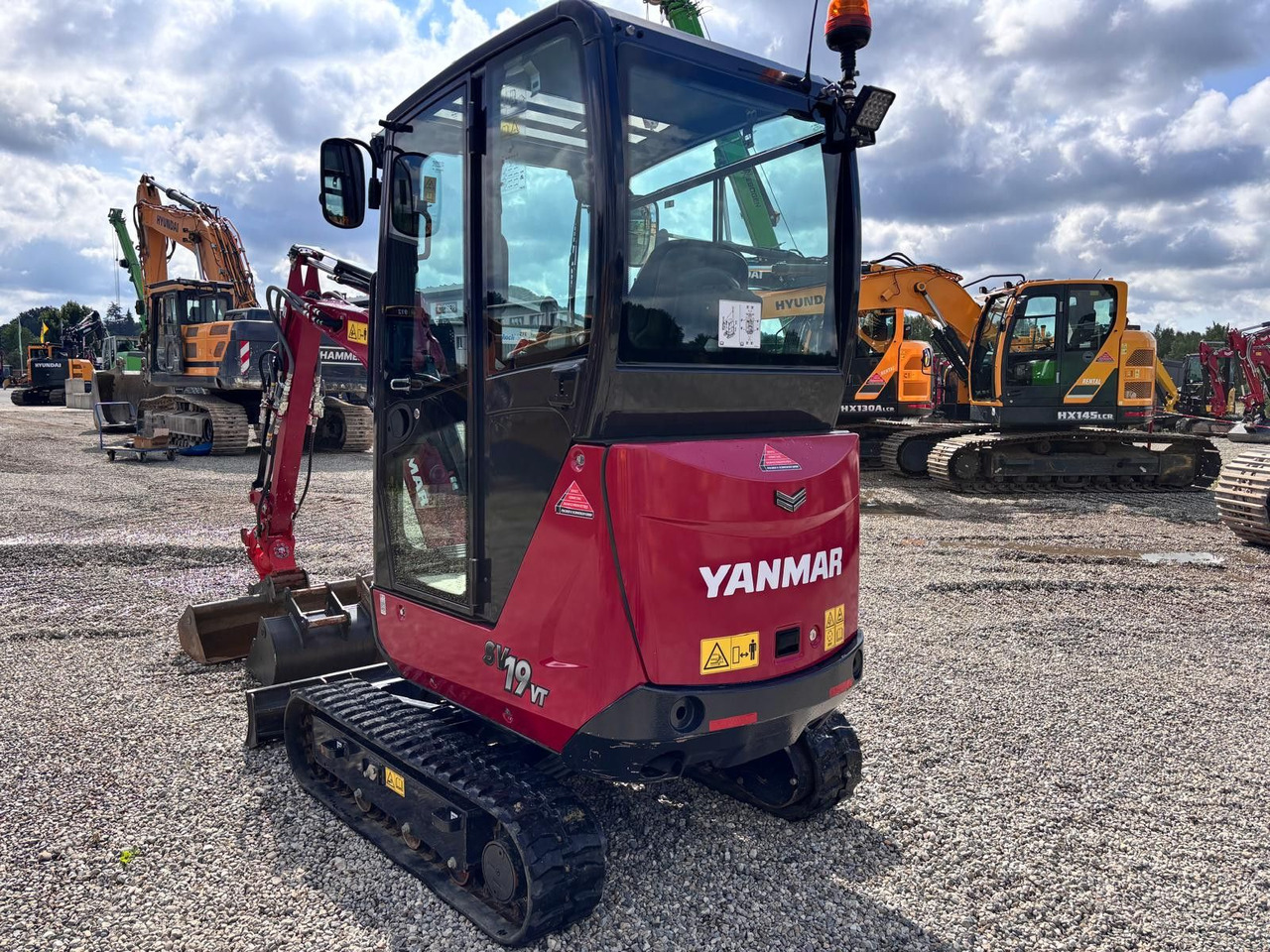 Yanmar SV 19VT - Міні-екскаватор: фото 4 Yanmar SV 19VT - Міні-екскаватор: фото 4
