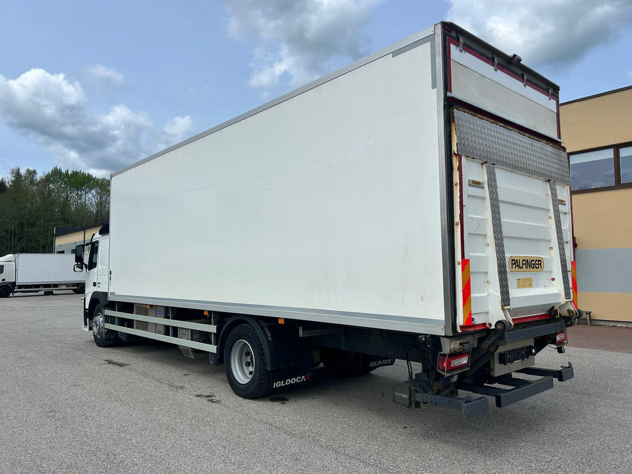 VOLVO FM330 - Рефрижератор вантажівка: фото 5 VOLVO FM330 - Рефрижератор вантажівка: фото 5