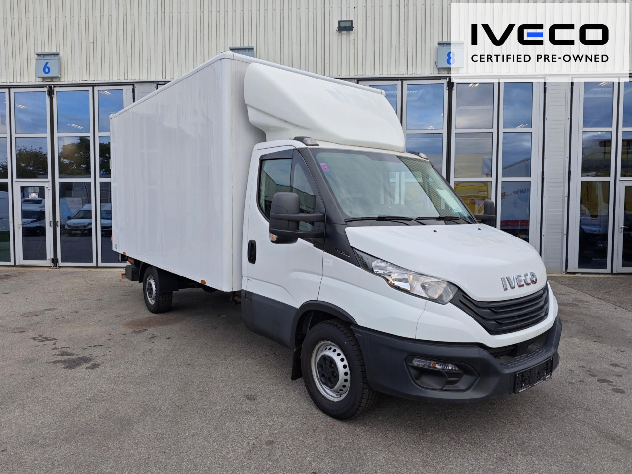 IVECO Koffer-LBW - Вантажівка шасі: фото 5 IVECO Koffer-LBW - Вантажівка шасі: фото 5