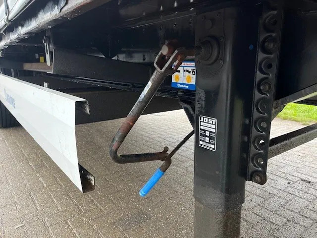 Krone 10x XL Krone mega vario schuifzeil trailer Duits kenteken - Закритий кузов напівпричіп: фото 5 Krone 10x XL Krone mega vario schuifzeil trailer Duits kenteken - Закритий кузов напівпричіп: фото 5