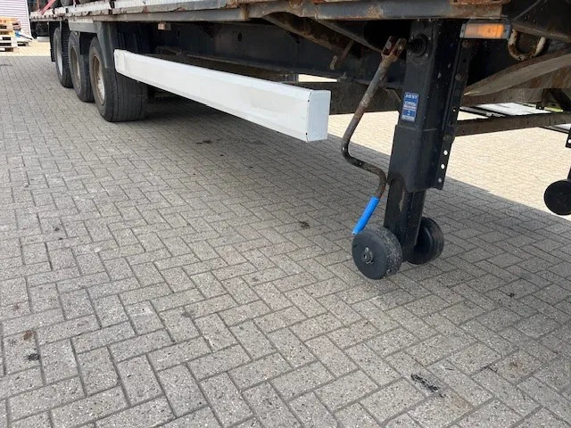 Krone 2x stack of 4x mega flat trailer - Бортовий напівпричіп/ Платформа: фото 4 Krone 2x stack of 4x mega flat trailer - Бортовий напівпричіп/ Платформа: фото 4