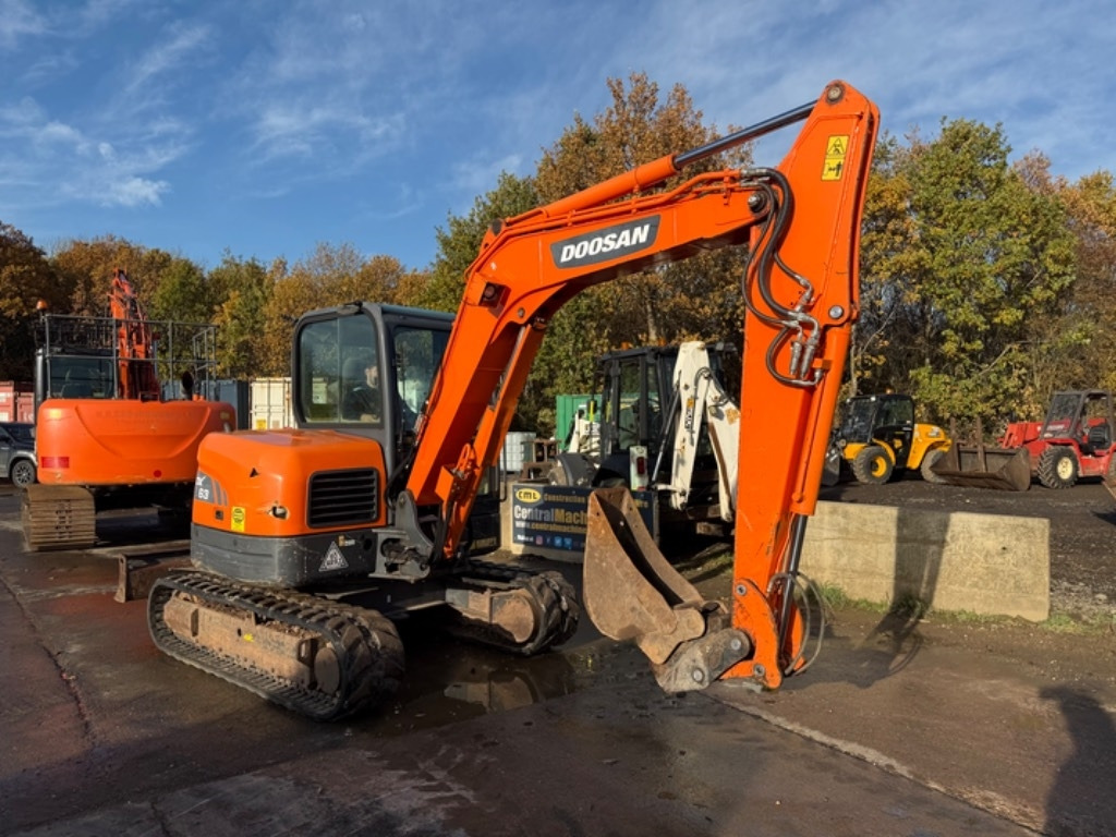 Doosan DX 63-3 - Міні-екскаватор: фото 5 Doosan DX 63-3 - Міні-екскаватор: фото 5