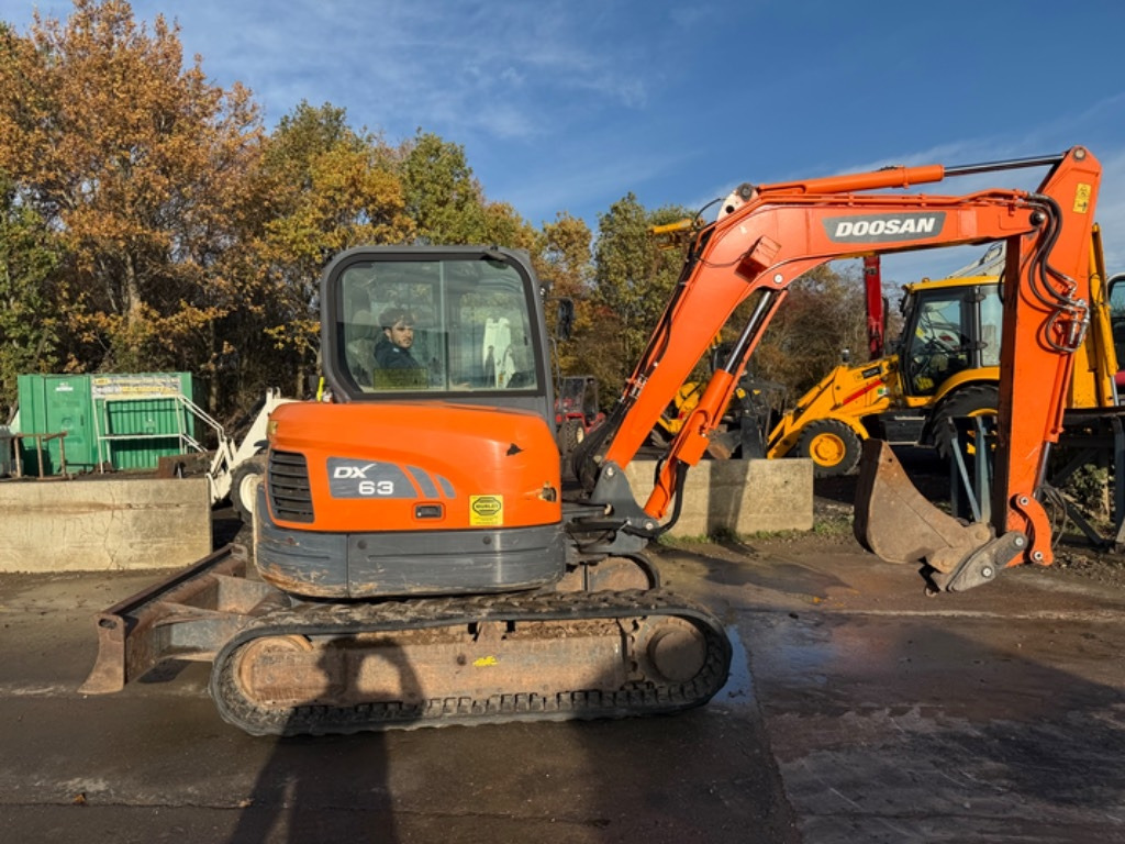 Doosan DX 63-3 - Міні-екскаватор: фото 1 Doosan DX 63-3 - Міні-екскаватор: фото 1