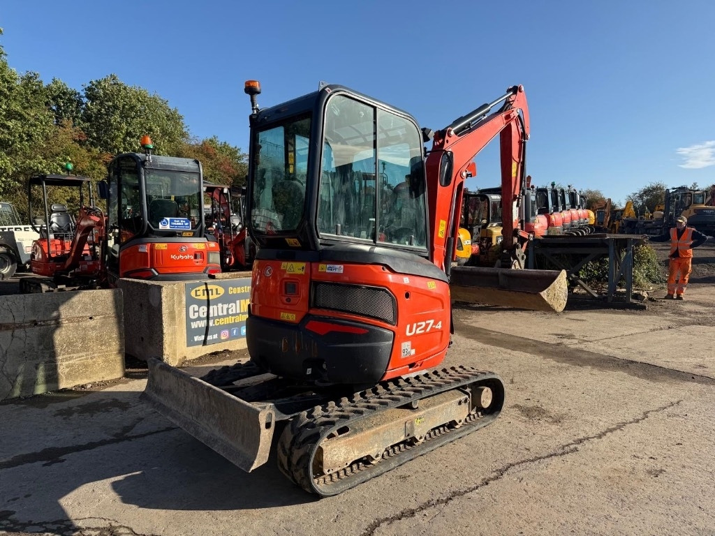 Kubota U 27-4 - Міні-екскаватор: фото 3 Kubota U 27-4 - Міні-екскаватор: фото 3