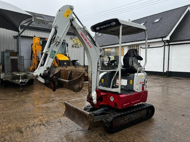 Takeuchi TB 217 R - Міні-екскаватор: фото 4 Takeuchi TB 217 R - Міні-екскаватор: фото 4
