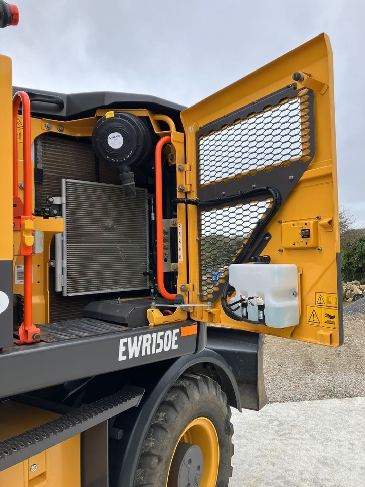 Volvo EWR 150 E  - Колісний екскаватор: фото 4 Volvo EWR 150 E  - Колісний екскаватор: фото 4