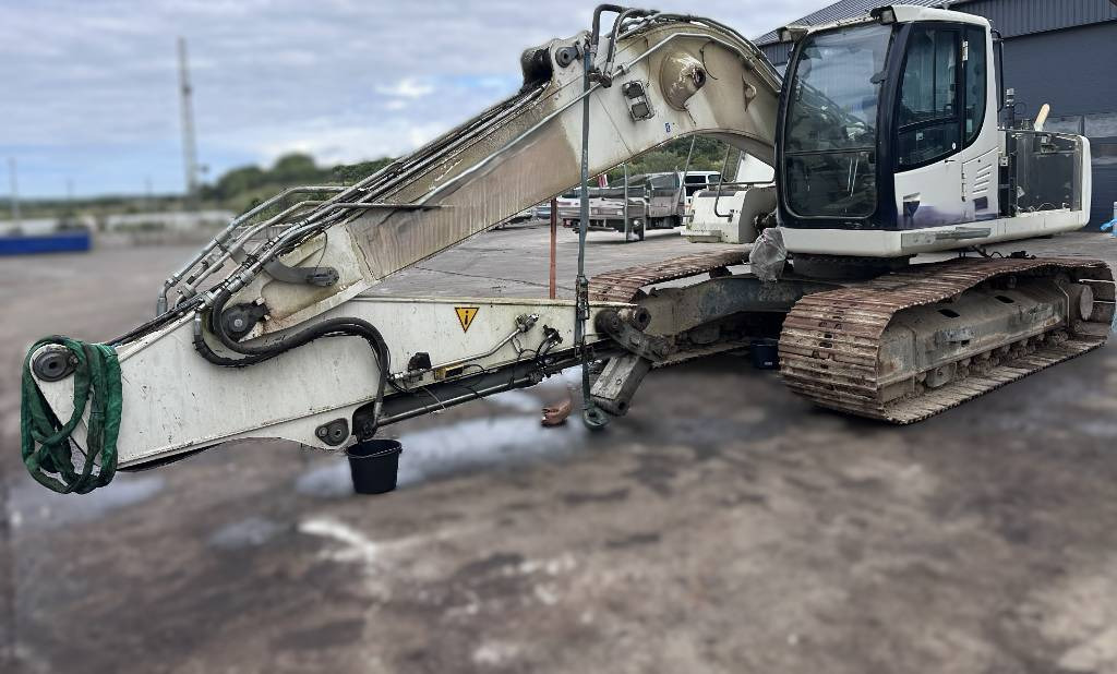 Liebherr 914 924 916 926 for parts breaking dismantling - Гусеничний екскаватор: фото 1 Liebherr 914 924 916 926 for parts breaking dismantling - Гусеничний екскаватор: фото 1