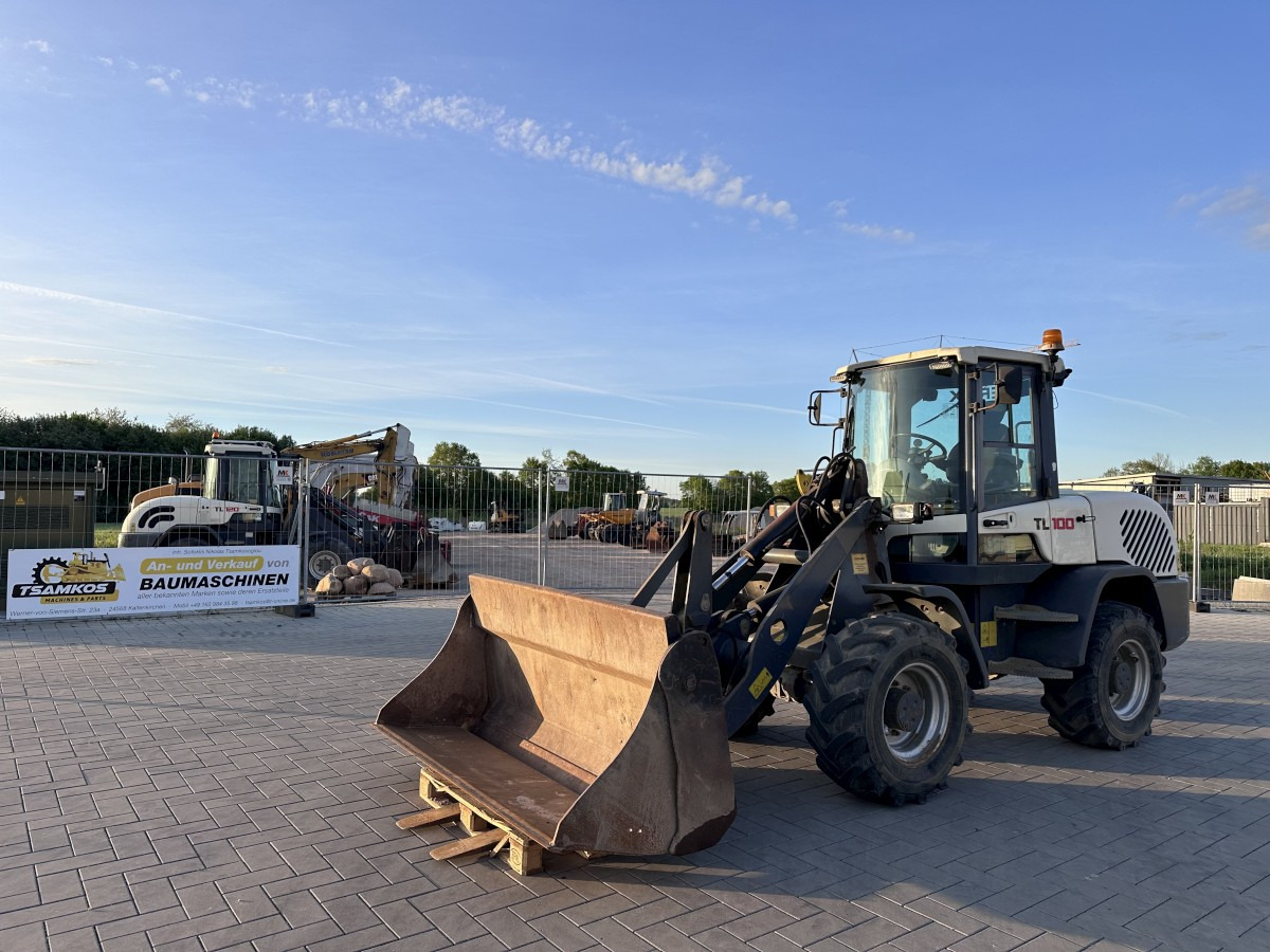 TEREX TL 100 - 30 Km/h Schaufel + Palettengabel Top ! - Колісний навантажувач: фото 3 TEREX TL 100 - 30 Km/h Schaufel + Palettengabel Top ! - Колісний навантажувач: фото 3