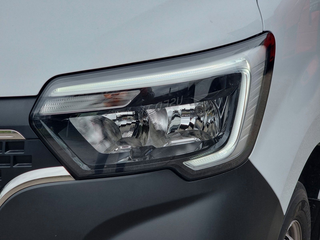 Renault Master L3H2 3,5t 150 PRO+ - Суцільнометалевий фургон: фото 4 Renault Master L3H2 3,5t 150 PRO+ - Суцільнометалевий фургон: фото 4