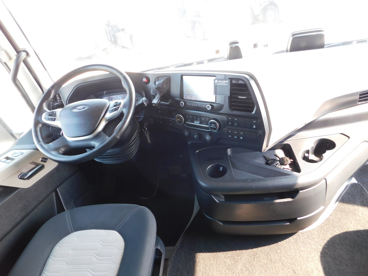 Тягач Ford F max 4x2 scab e6 12tx2620 ecotorq: фото 6