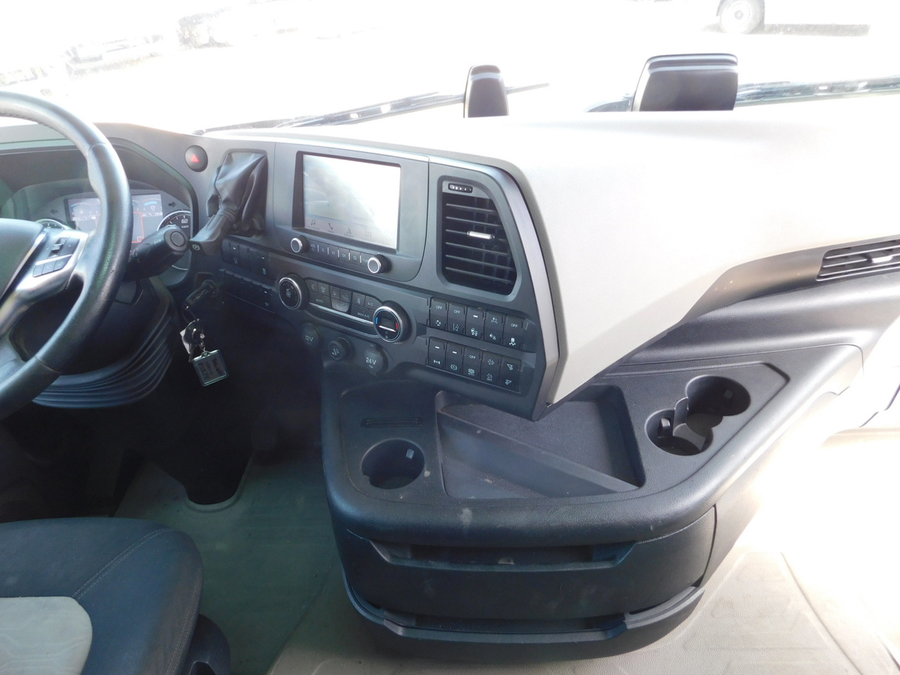 Тягач Ford F max chk1: фото 7