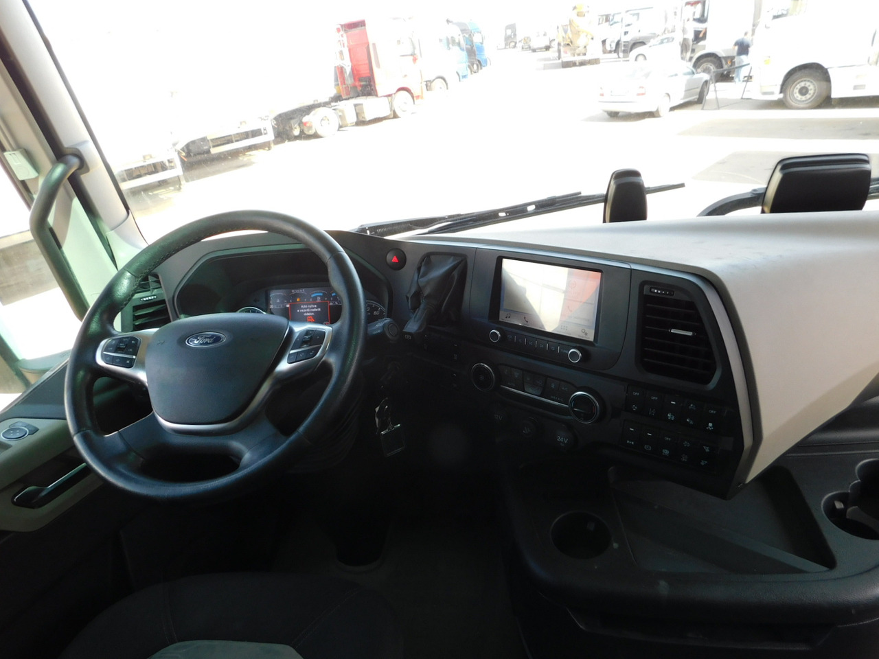 Тягач Ford F max chk1: фото 6