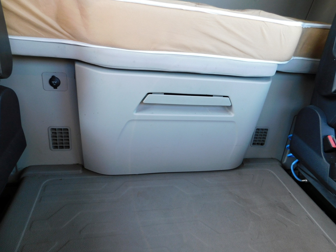 Тягач Ford F max ll 4x2 scab e6 12tx2620: фото 8