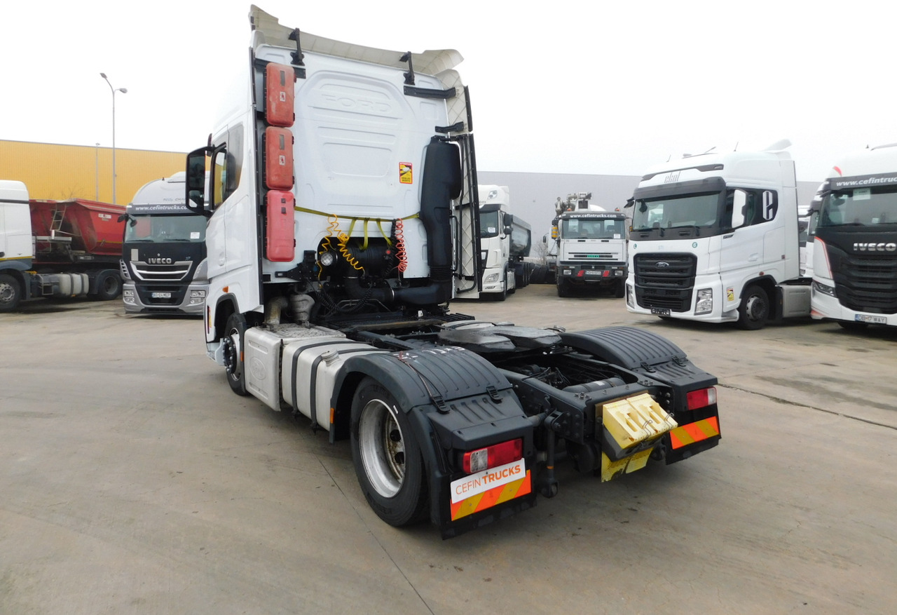 Ford F max ll 4x2 scab e6 12tx2620 - Тягач: фото 4 Ford F max ll 4x2 scab e6 12tx2620 - Тягач: фото 4