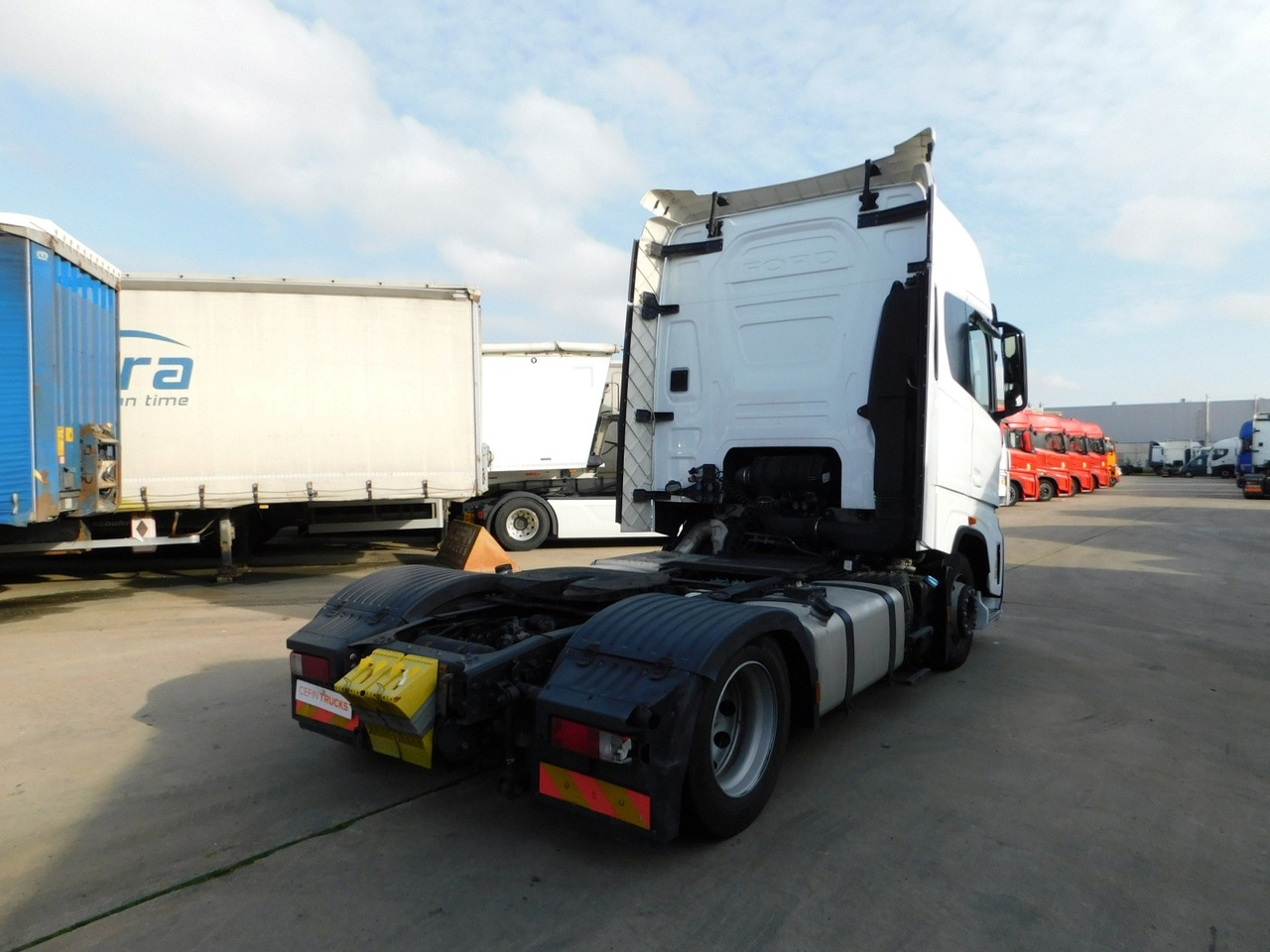 Ford F max ll 4x2 scab e6 12tx2620 - Тягач: фото 3 Ford F max ll 4x2 scab e6 12tx2620 - Тягач: фото 3