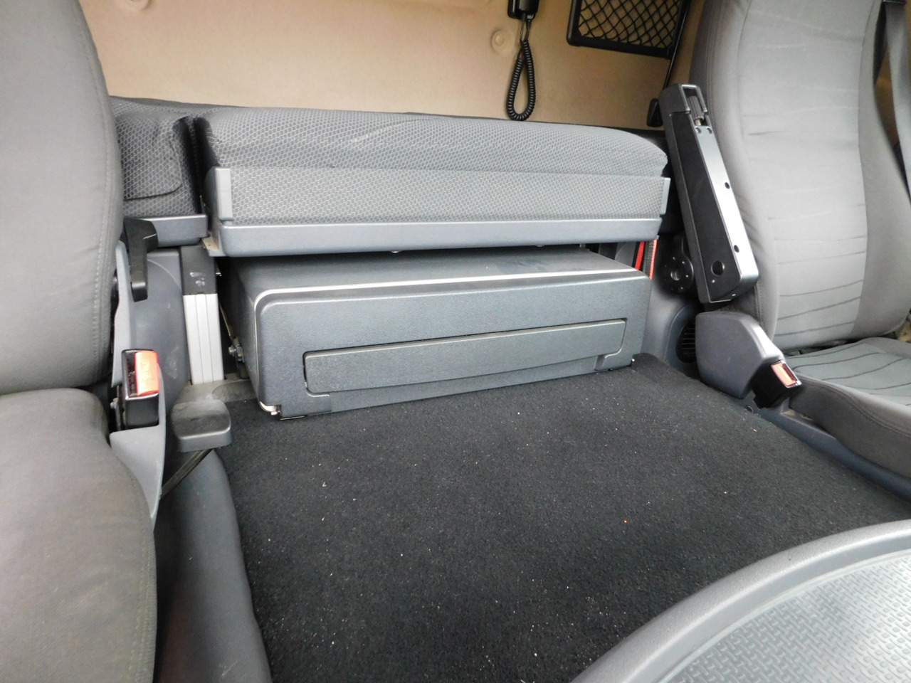 Тягач Scania G480: фото 8