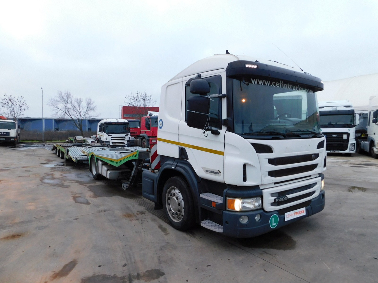 Scania P400 - Тягач, Низькорамна платформа напівпричіп: фото 2 Scania P400 - Тягач, Низькорамна платформа напівпричіп: фото 2