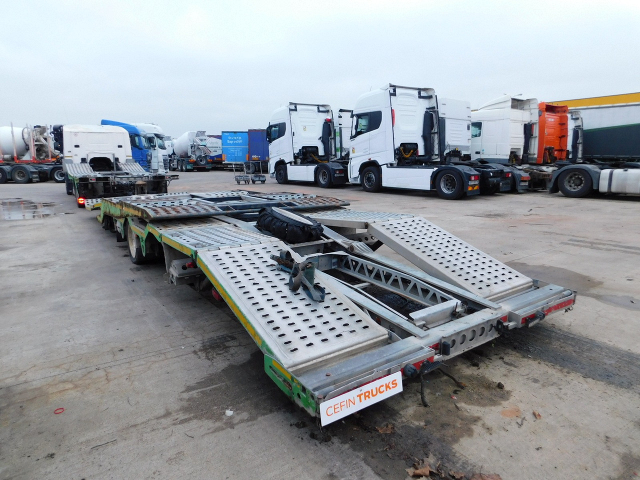 Scania P400 - Тягач, Низькорамна платформа напівпричіп: фото 4 Scania P400 - Тягач, Низькорамна платформа напівпричіп: фото 4