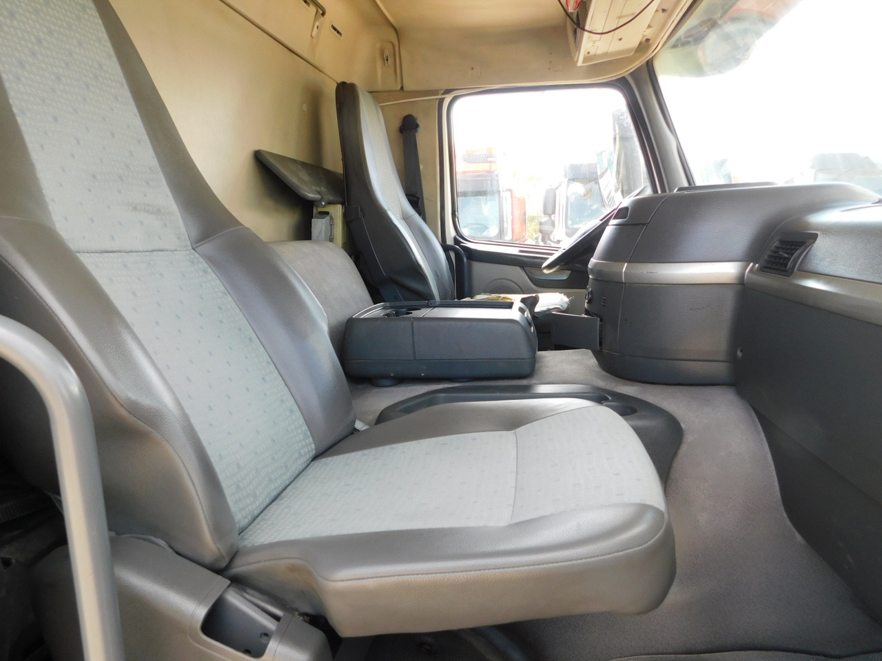 Volvo Fm9 380 - Автобетонозмішувач: фото 5 Volvo Fm9 380 - Автобетонозмішувач: фото 5