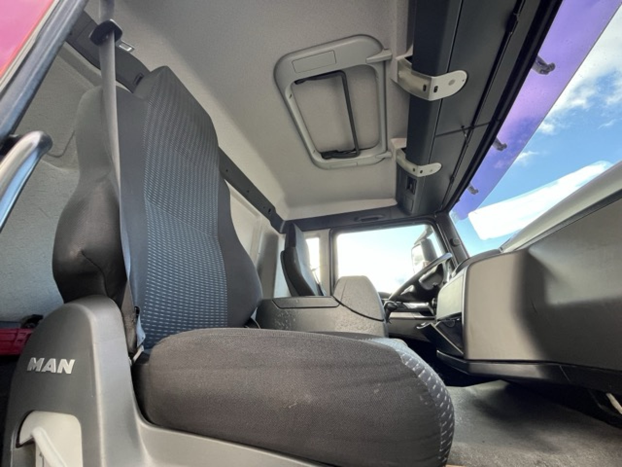 MAN TGS 33.440 6x4 BB mit Heckkran HIAB 166ES-4 Euro5 - Самоскид вантажівка, Вантажівка з маніпулятором: фото 4 MAN TGS 33.440 6x4 BB mit Heckkran HIAB 166ES-4 Euro5 - Самоскид вантажівка, Вантажівка з маніпулятором: фото 4