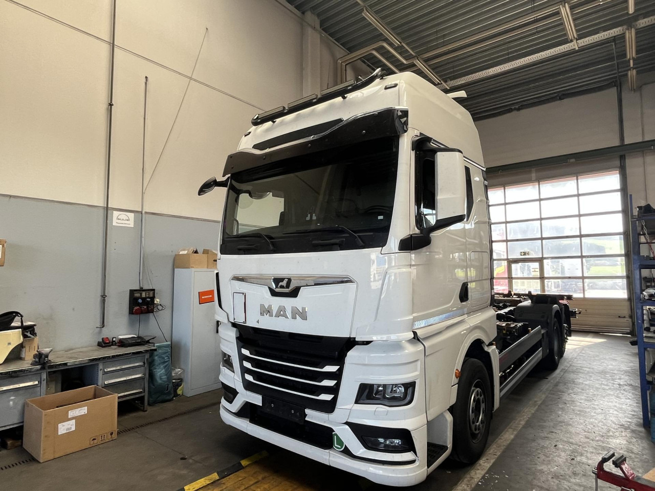 MAN TGX 26.470 6x2-4 LL CH Multiwechsler Euro6 Klima - Контейнеровоз/ Змінний кузов вантажівка: фото 1 MAN TGX 26.470 6x2-4 LL CH Multiwechsler Euro6 Klima - Контейнеровоз/ Змінний кузов вантажівка: фото 1