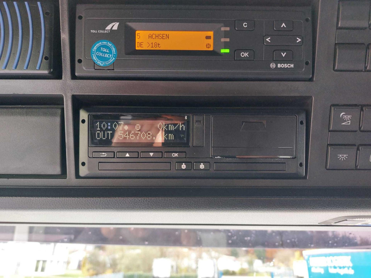 MAN TGX 18.510 4x2 BL SA Euro6 Retarder Klima ZV - Тягач: фото 5 MAN TGX 18.510 4x2 BL SA Euro6 Retarder Klima ZV - Тягач: фото 5