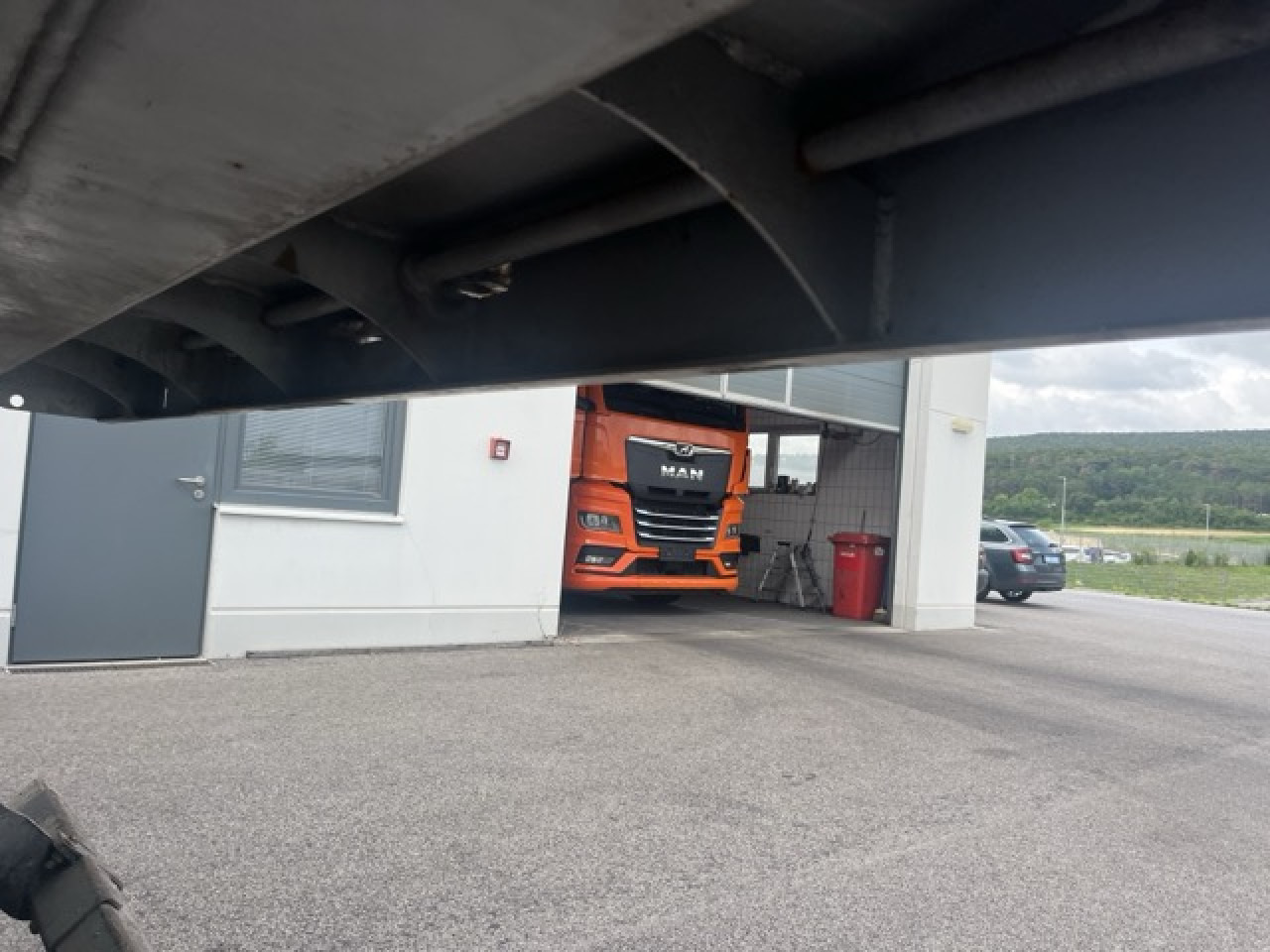 WIELTON SCRAP MASTER 55cbm SCHROTTMULDE - Самоскид напівпричіп: фото 3 WIELTON SCRAP MASTER 55cbm SCHROTTMULDE - Самоскид напівпричіп: фото 3