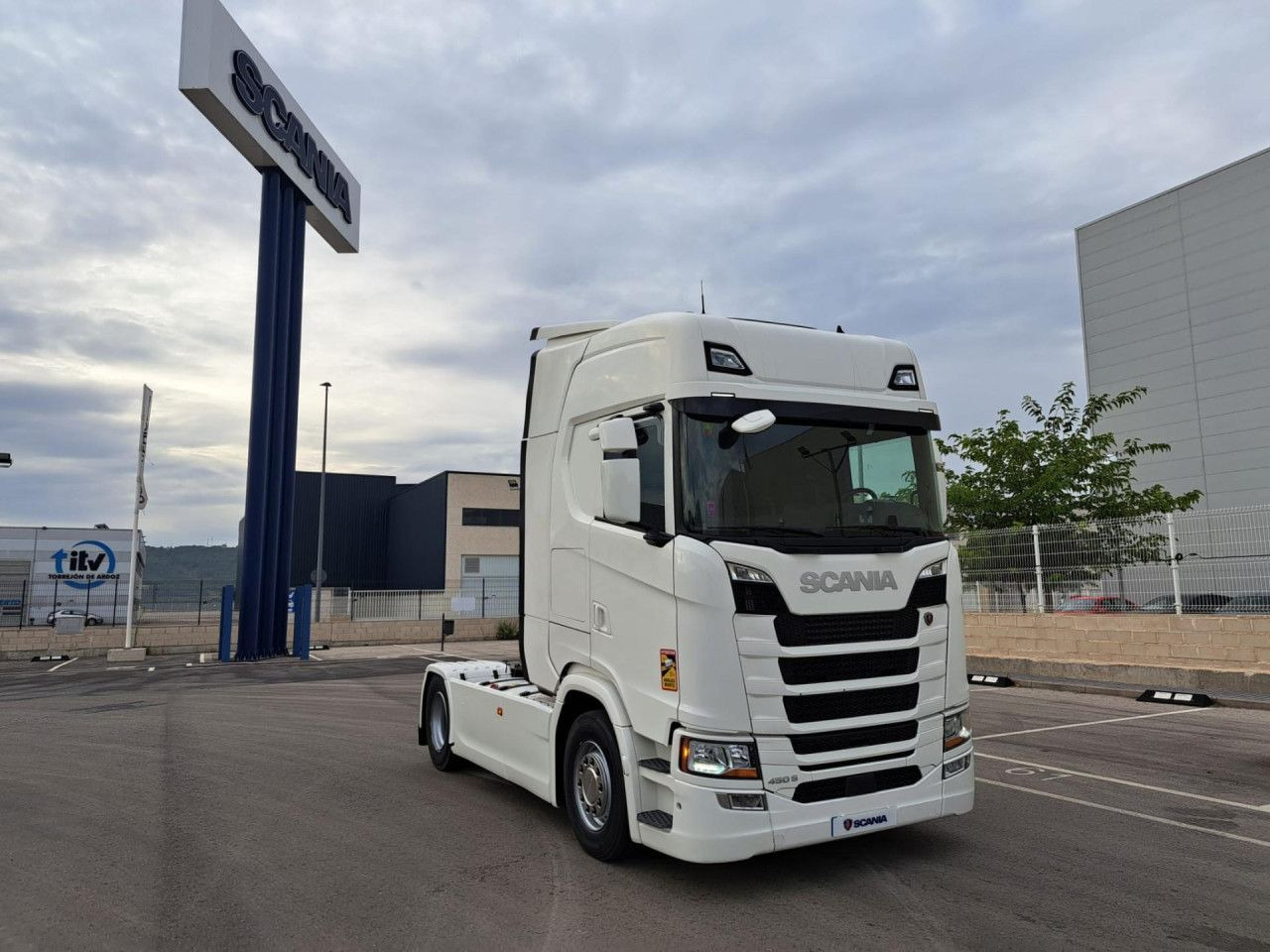 Scania UVES01240224 - Тягач: фото 4 Scania UVES01240224 - Тягач: фото 4