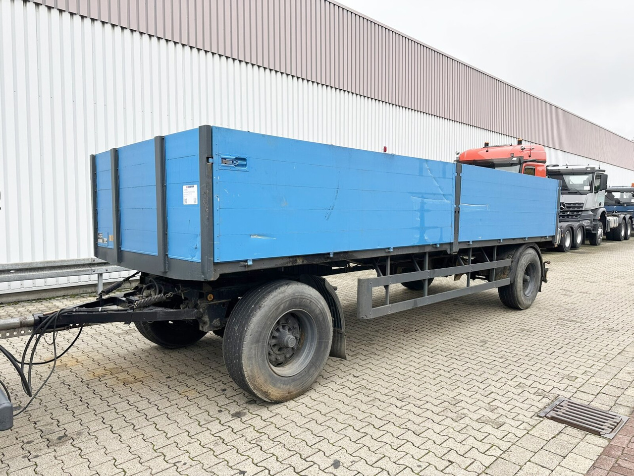 2-Achs Pritschenanhänger 2-Achs Pritschenanhänger - Бортовий причіп/ Платформа: фото 1 2-Achs Pritschenanhänger 2-Achs Pritschenanhänger - Бортовий причіп/ Платформа: фото 1