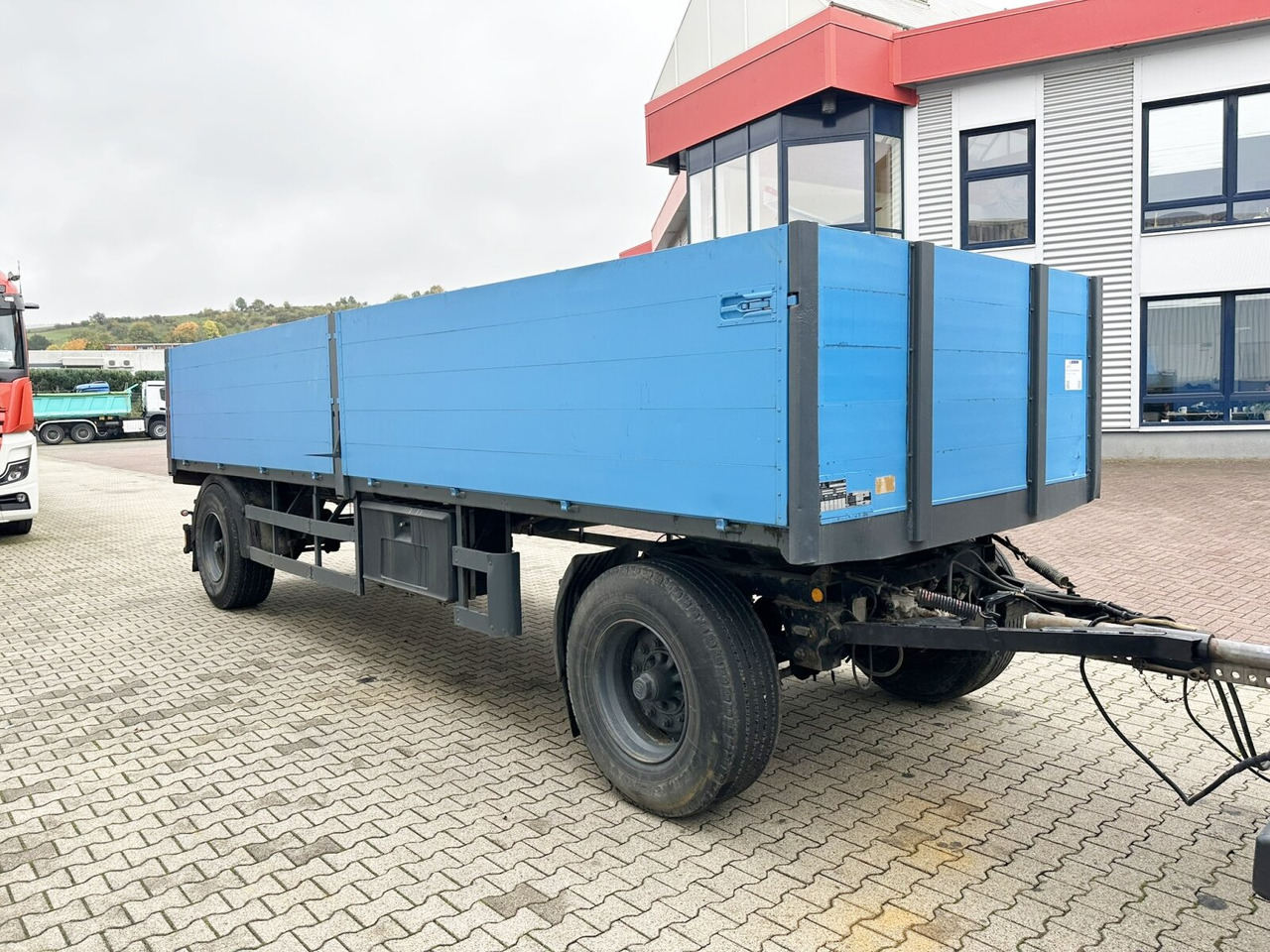 Бортовий причіп/ Платформа 2-Achs Pritschenanhänger 2-Achs Pritschenanhänger: фото 7 Бортовий причіп/ Платформа 2-Achs Pritschenanhänger 2-Achs Pritschenanhänger: фото 7
